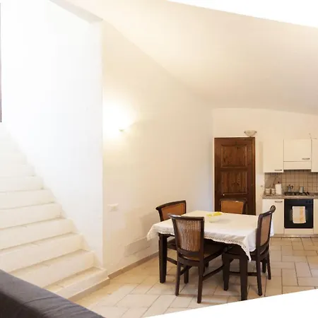 Ai Lentischi Holiday home Domus De Maria